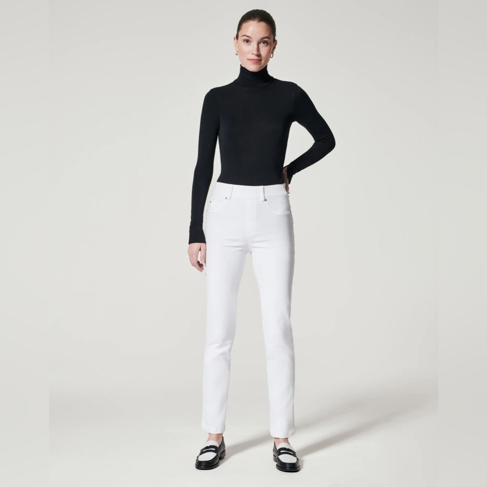 Spanx Ankle Straight Leg Jeans - white NWT, medium